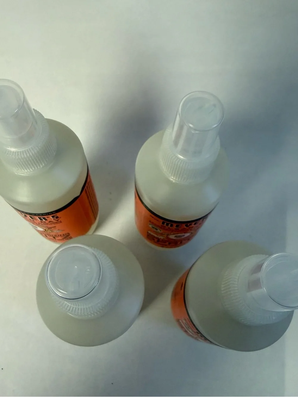 MRS.MEYER’S  Dog Deodorizing Spritz Peach NWT
